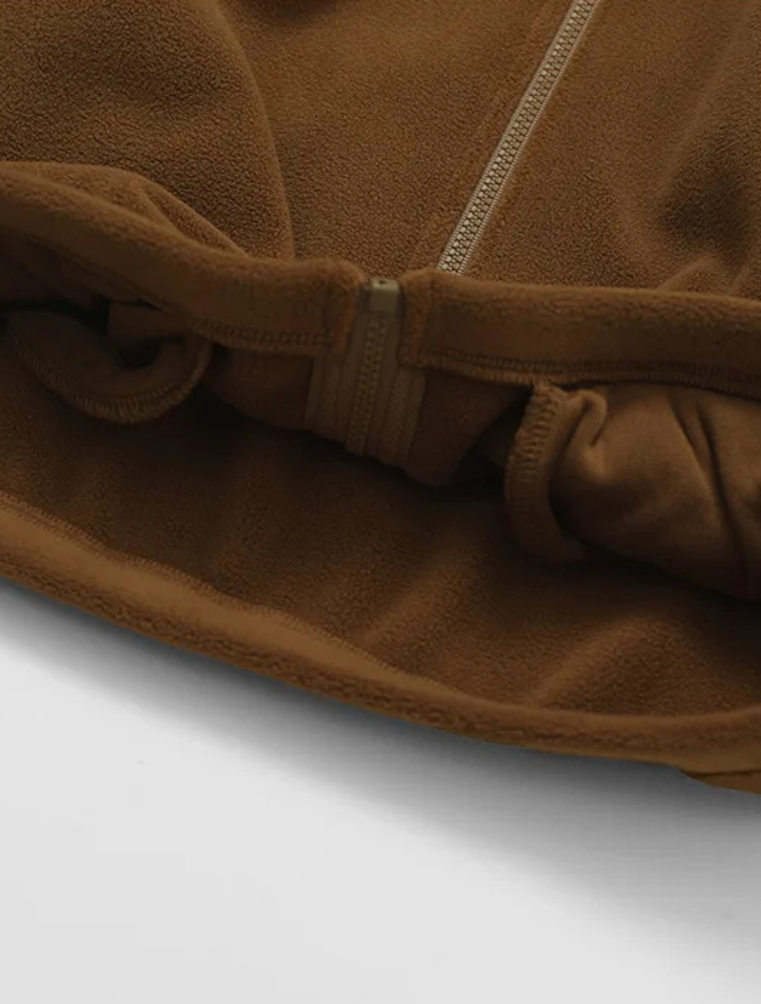 Jaqueta Fleecea Marrom com Zíper Frontal – Estilo Casual Esportivo